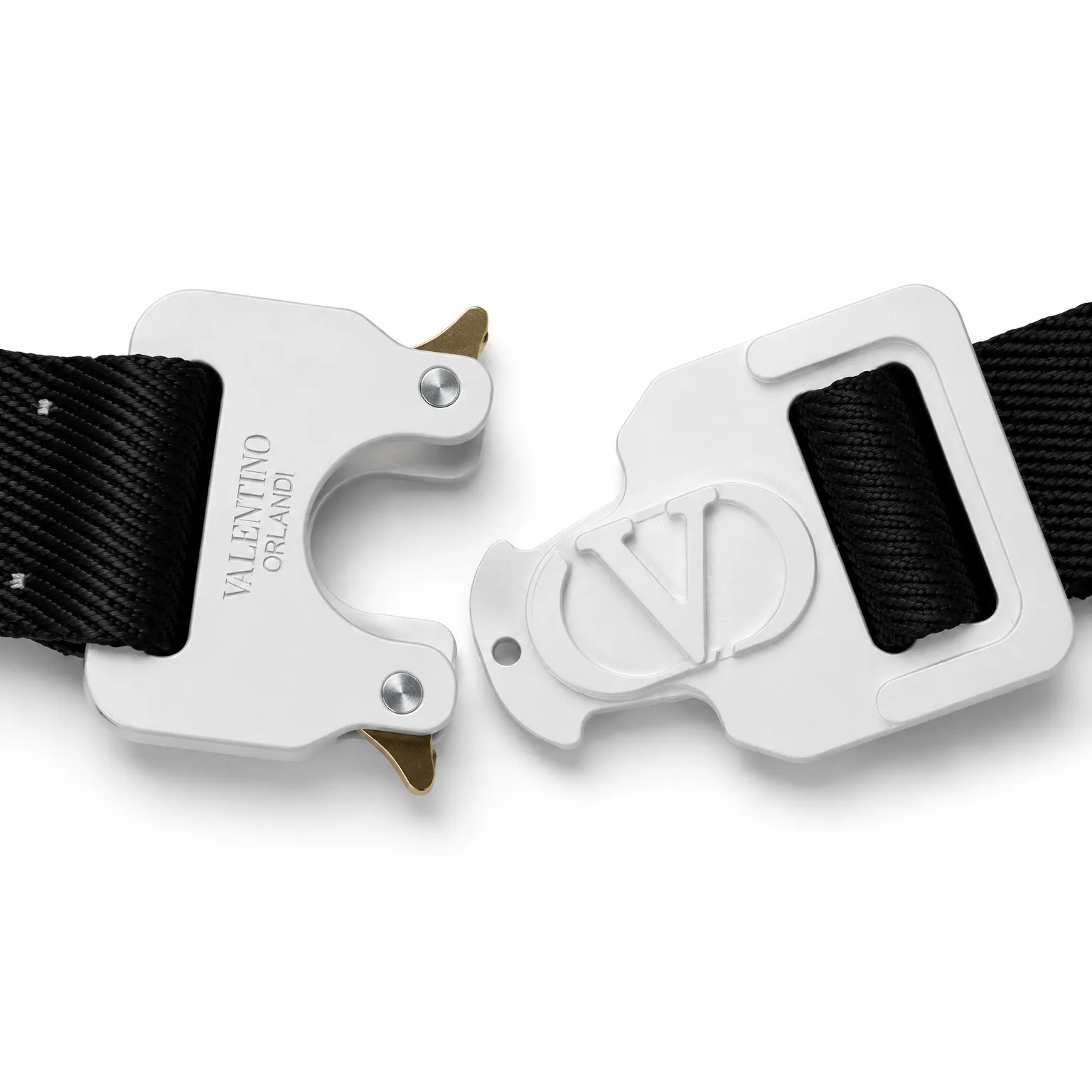 garment‑accessories‑Stainless-Steel-Products-1.jpg